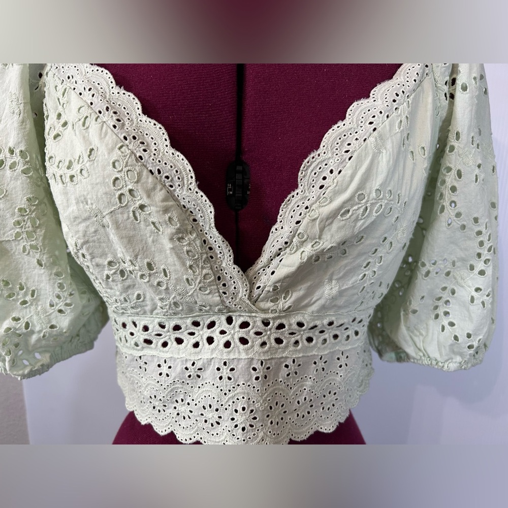 Altar’d State Eyelet Crop Top Green Size XL - Picture 5 of 13